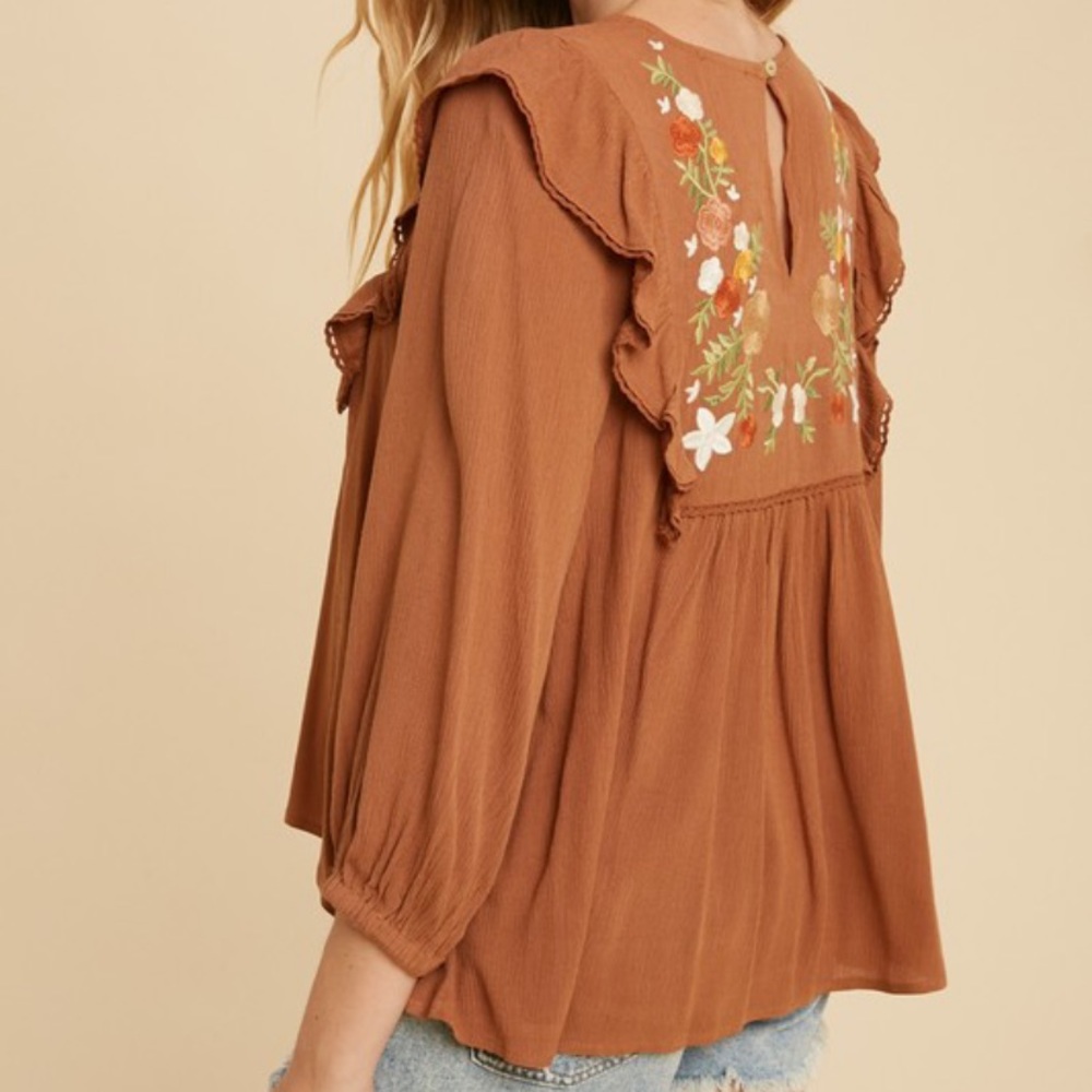 New In Loom Embroidered Ruffle Shoulder Blouse - Picture 2 of 6